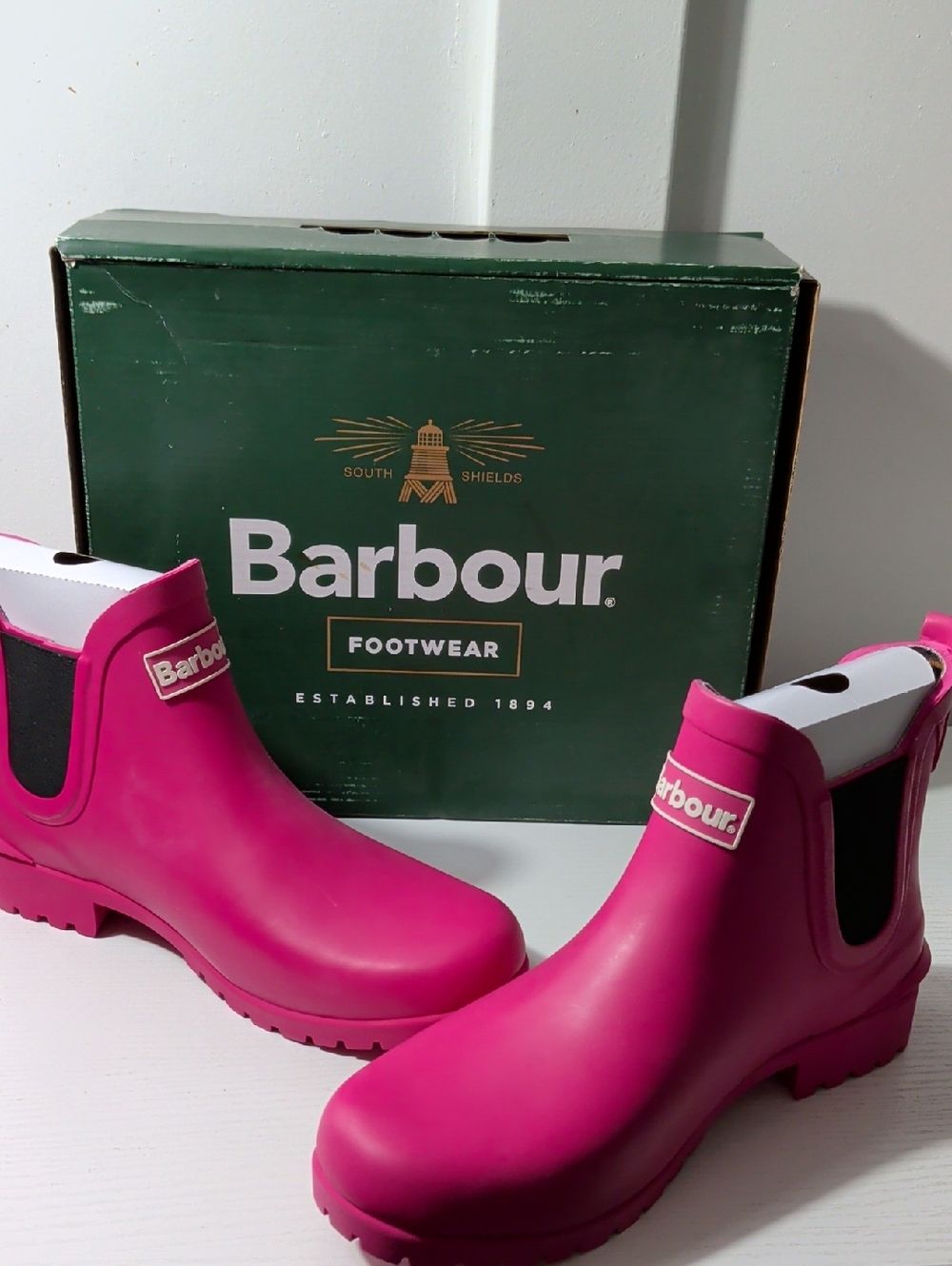 Barbour NIB Rain Boots 8 Pink - Picture 1 of 7